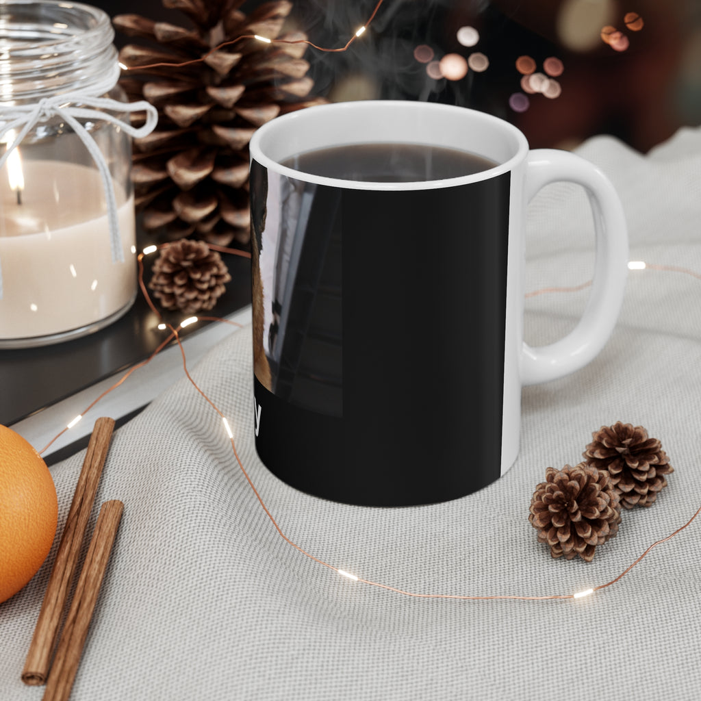 Taza negra personalizada con la foto de tu mascota