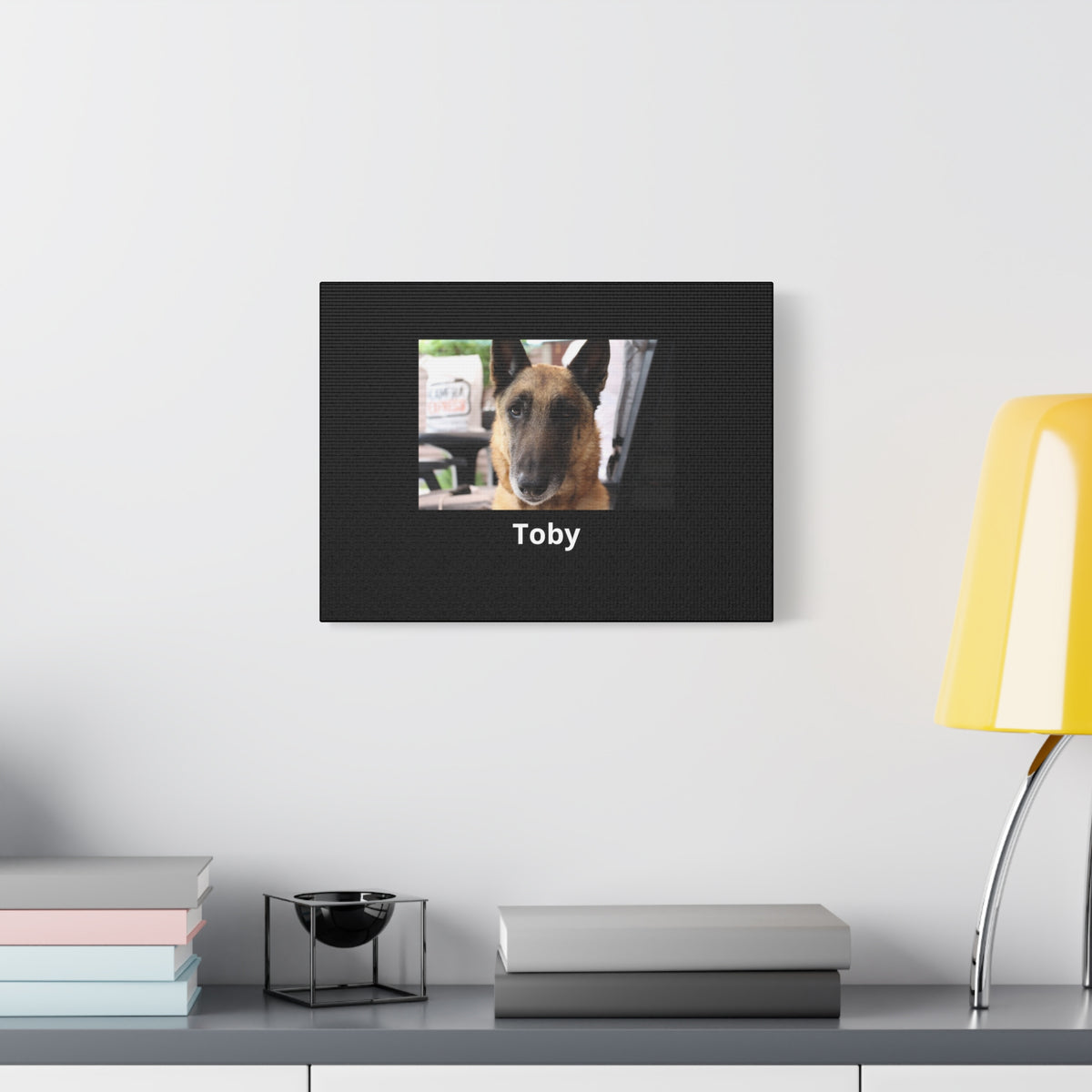 Lienzo negro personalizado con la foto de tu mascota